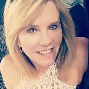 Meet your Posher, Paula